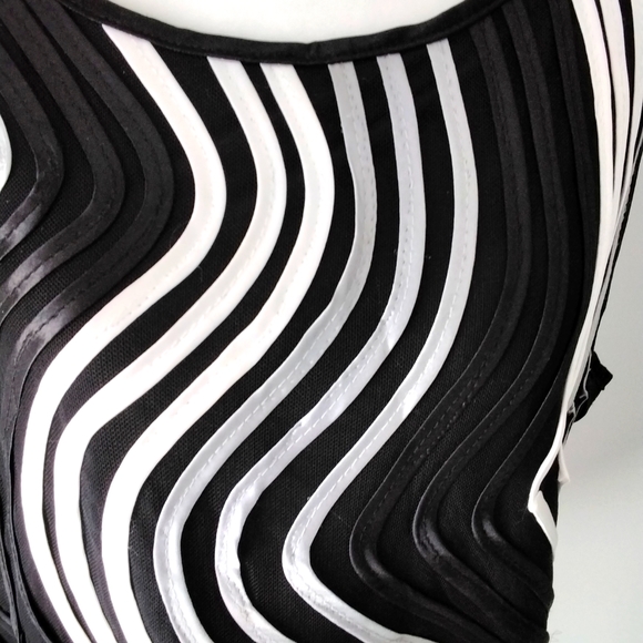 Arisa Jacket and matching camisole top - Picture 6 of 12